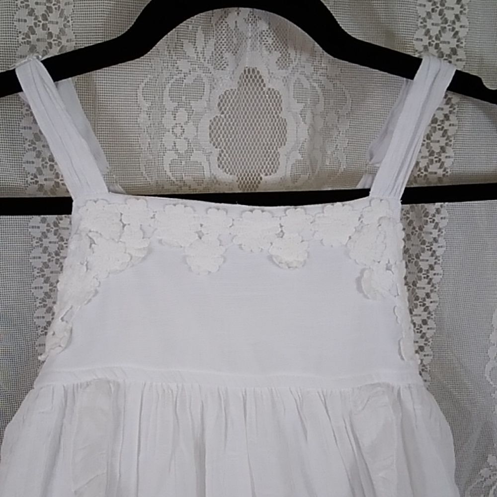 🥰D Signed Disney Girls White Size S (7-8) - Picture 2 of 16